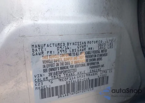 2017 Nissan Sentra S z USA, uszkodzony, nr VIN 3N1AB7AP0HY207253